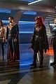 arrowverse crisis infinite earths first pics 09