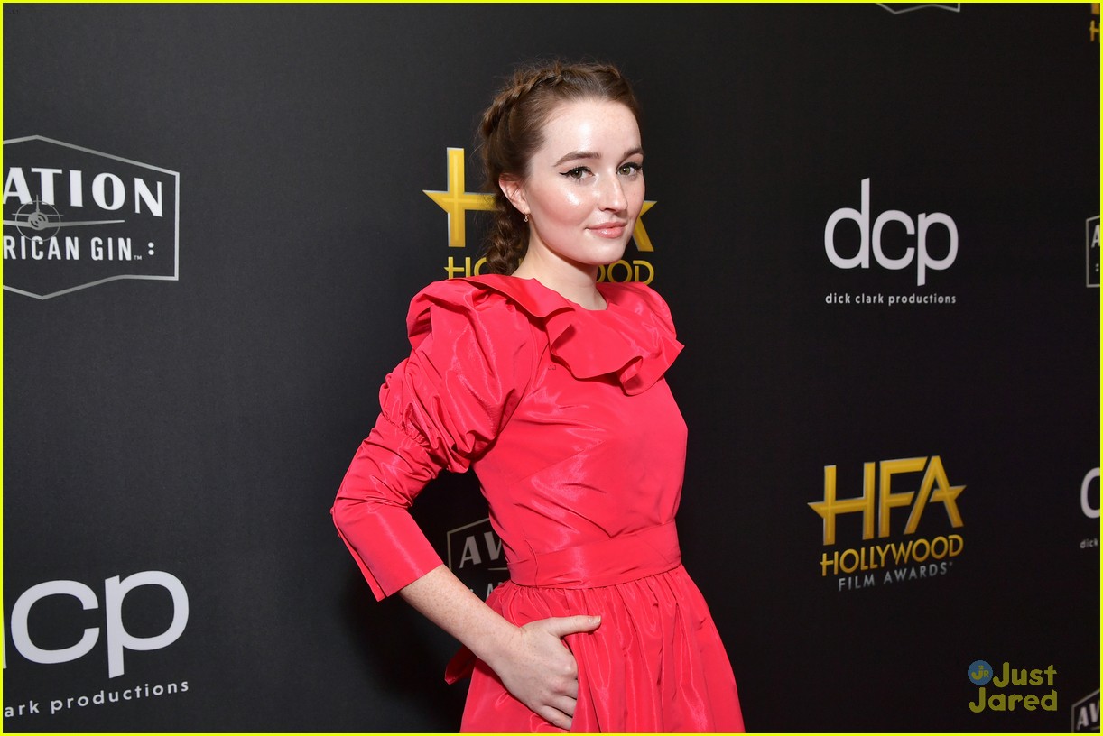 Full Sized Photo of kaitlyn dever hollywood film awards 03 | Kaitlyn