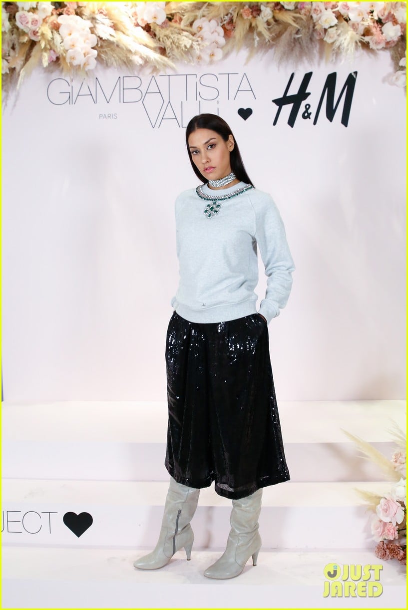 Dove Cameron & Olivia Holt Step Out For Giambattista Valli x H&M's ...