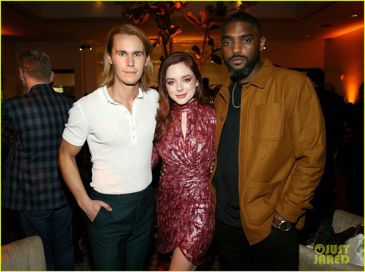 Kristine Froseth, Joey King & More Celebrate The Holidays With Hulu
