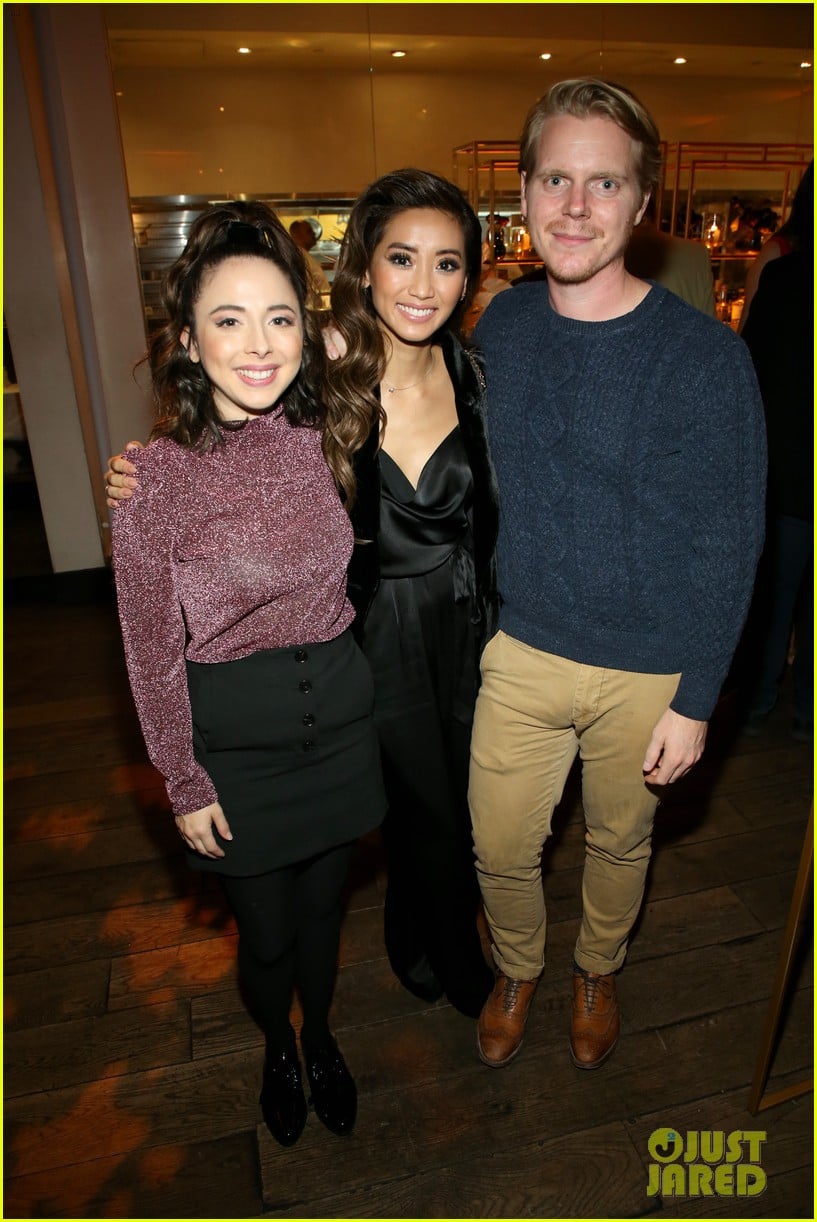 Kristine Froseth, Joey King & More Celebrate The Holidays With Hulu