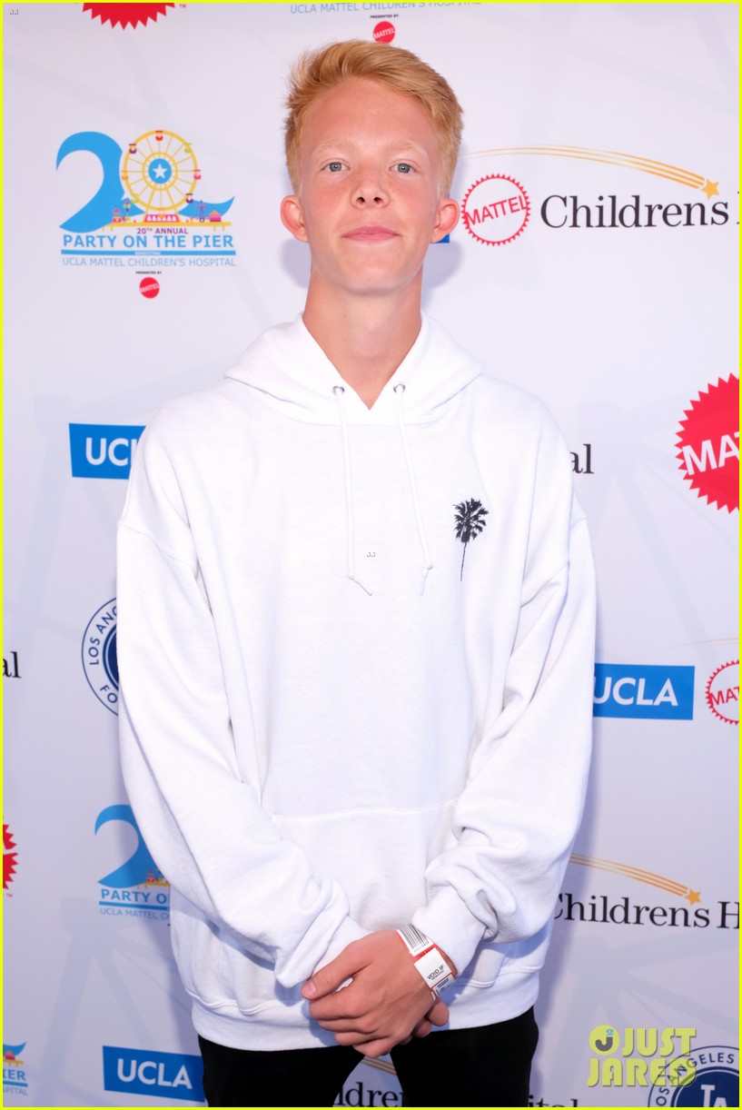 isaak presley kenzie ziegler couple up at ucla party on the pier 14