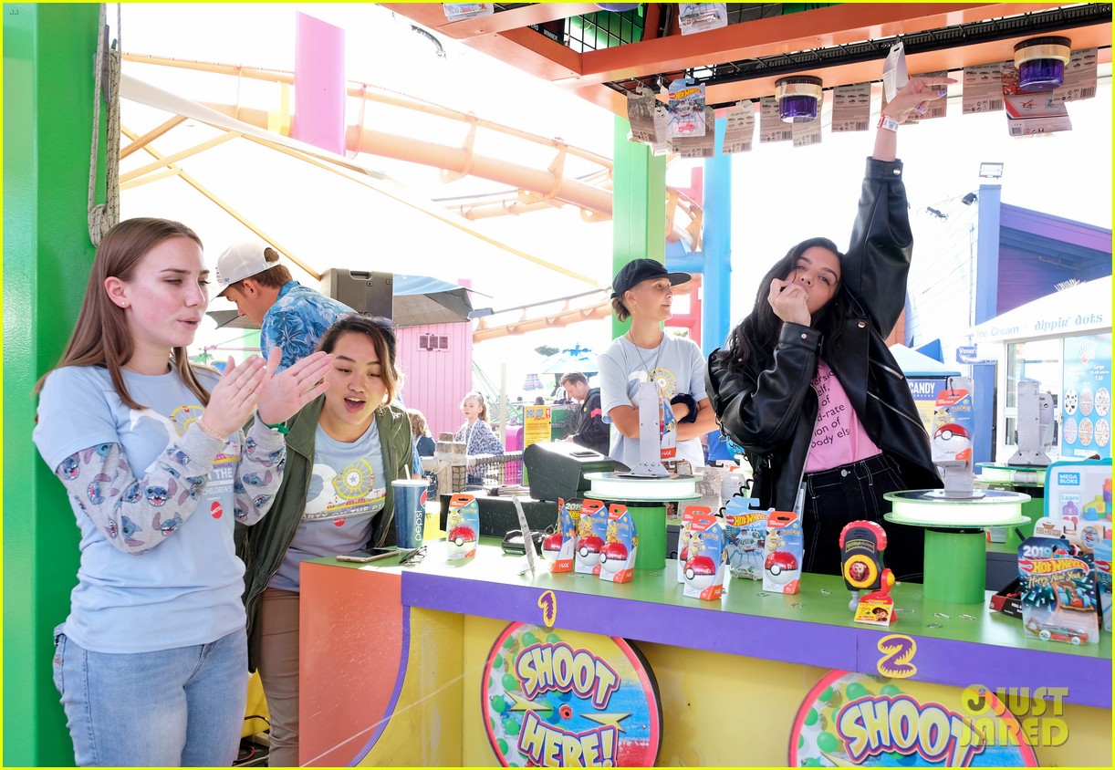 isaak presley kenzie ziegler couple up at ucla party on the pier 31