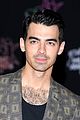 jonas brothers buddy up for nrj music awards in cannes 08