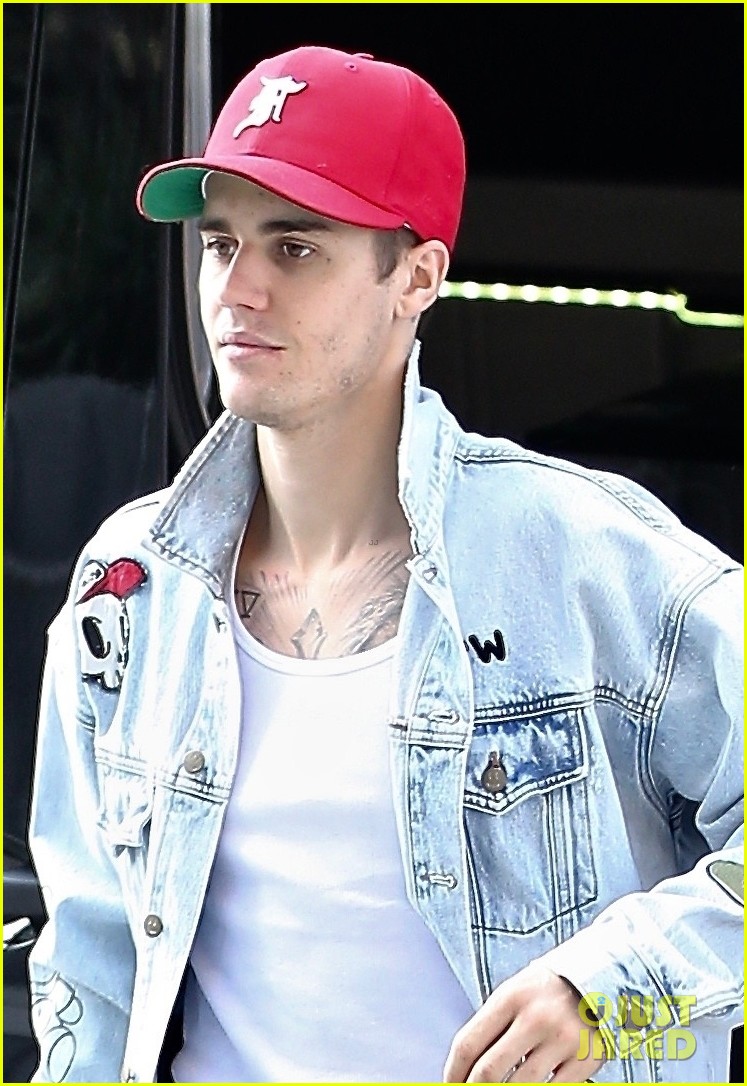 justin bieber gym arrival schmidts commercial 04