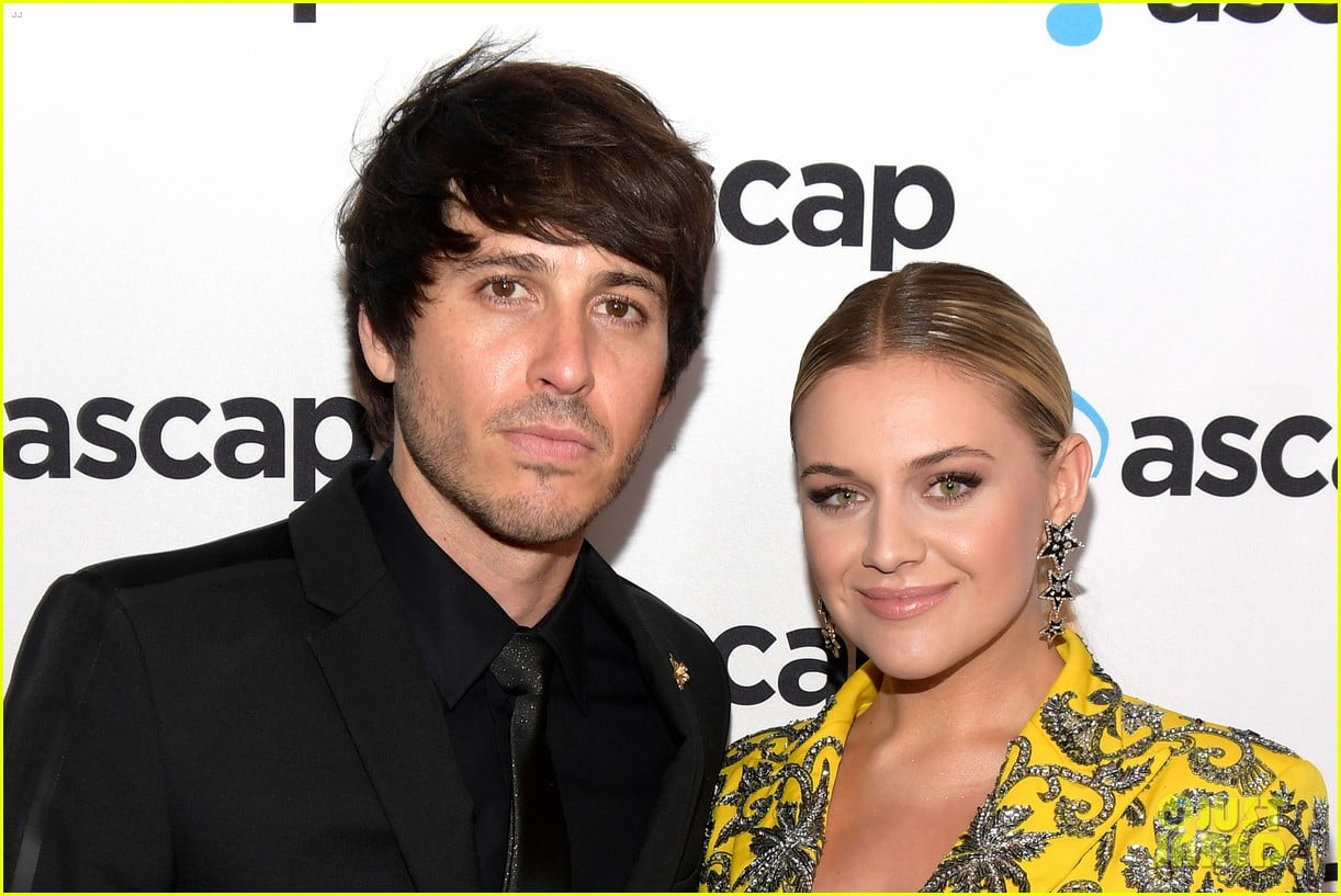 kelsea ballerini morgan evans couple up at ascap country music awards 10