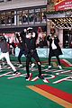 nct 127 get in final rehearsals for macys thanksgiving day parade 06
