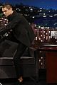 noah centineo toe grab jkl appearance 01