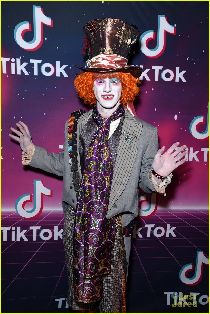 Paris Berelc & Baby Ariel Go All Out For Their Costumes at Separate