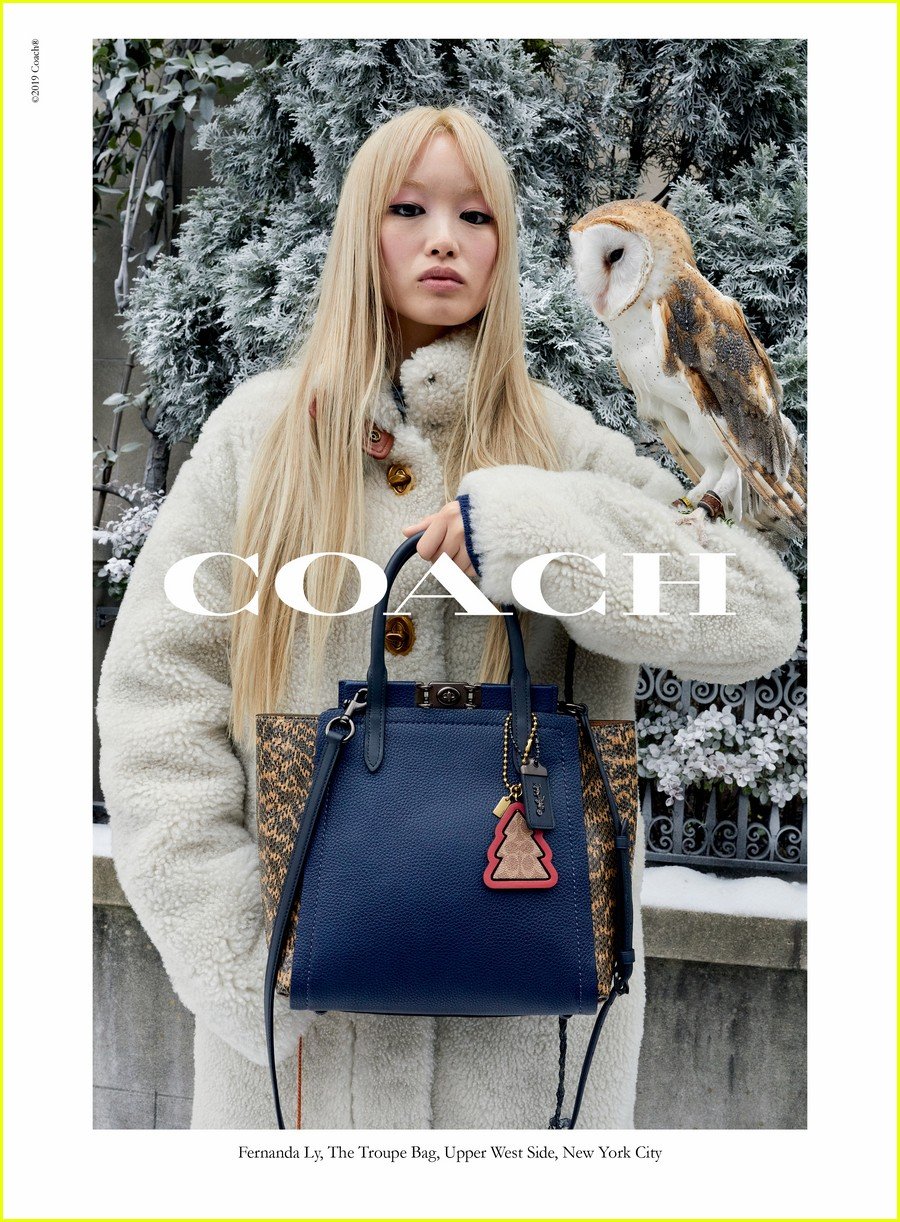 yara shahidi kate moss get festive coachs wonder for all holiday 2019 campaign 04