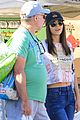 victoria justice farmers market with her dad 05