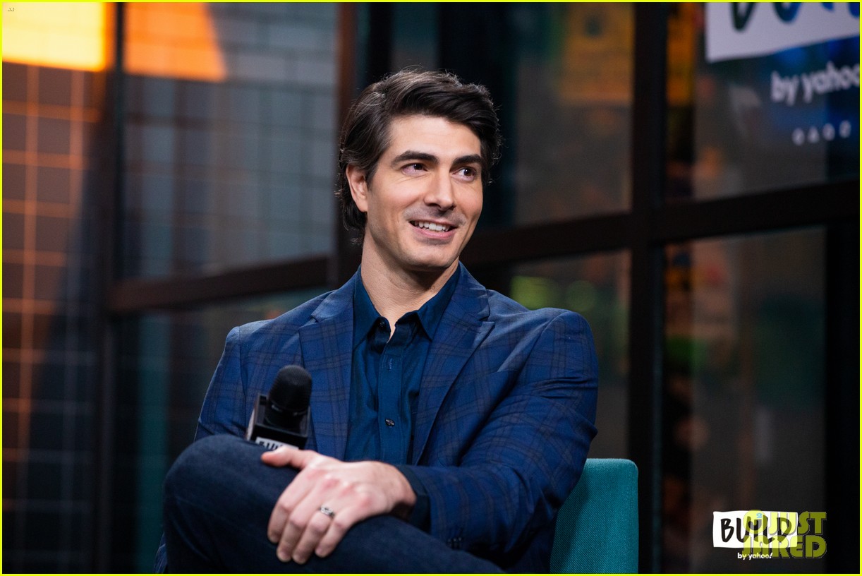 brandon routh reveals how he was asked to be superman in crisis 12