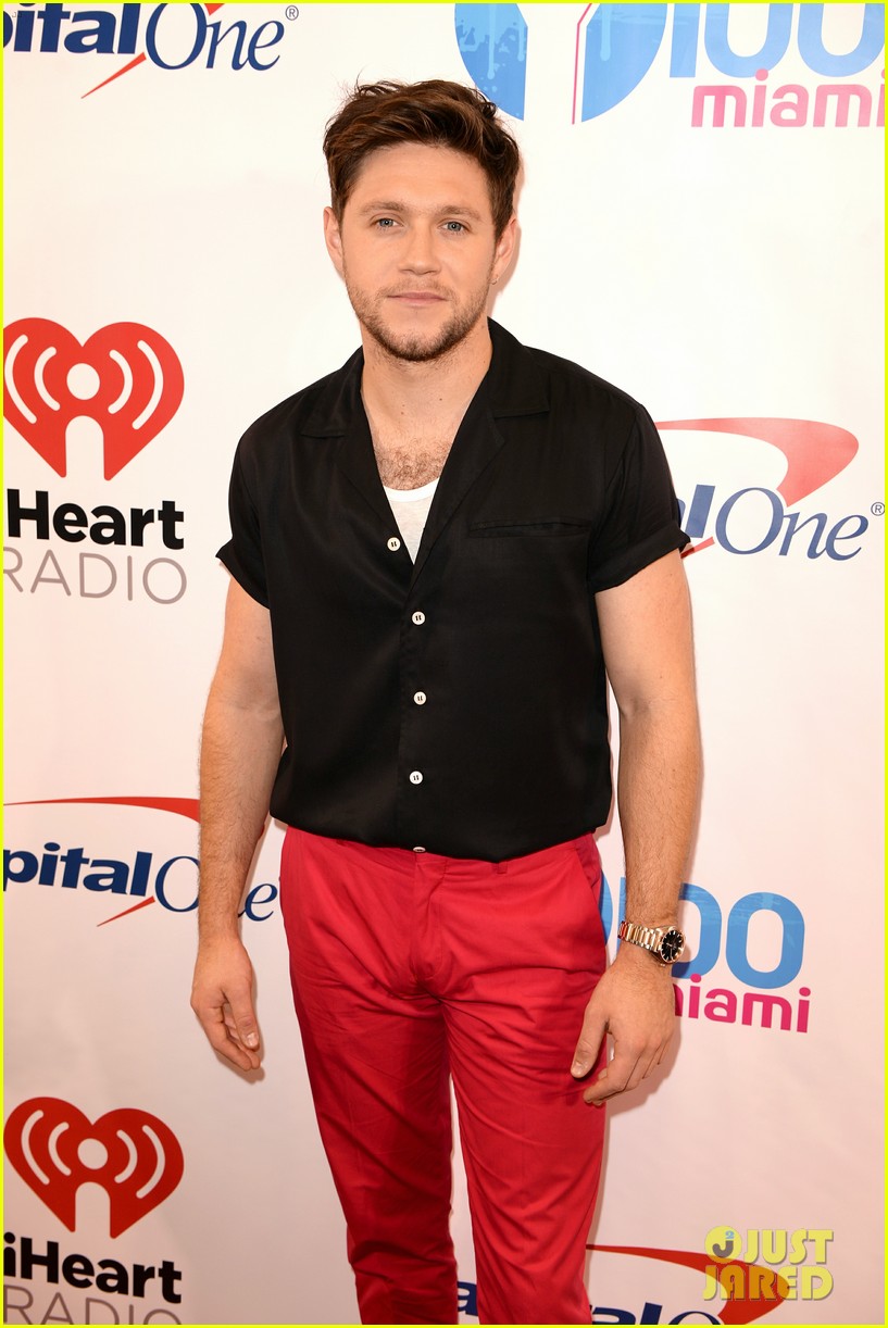 jonas brothers jingle ball show 01