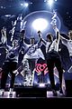 zara larsson bday jingle ball il pics niall jonas more 46