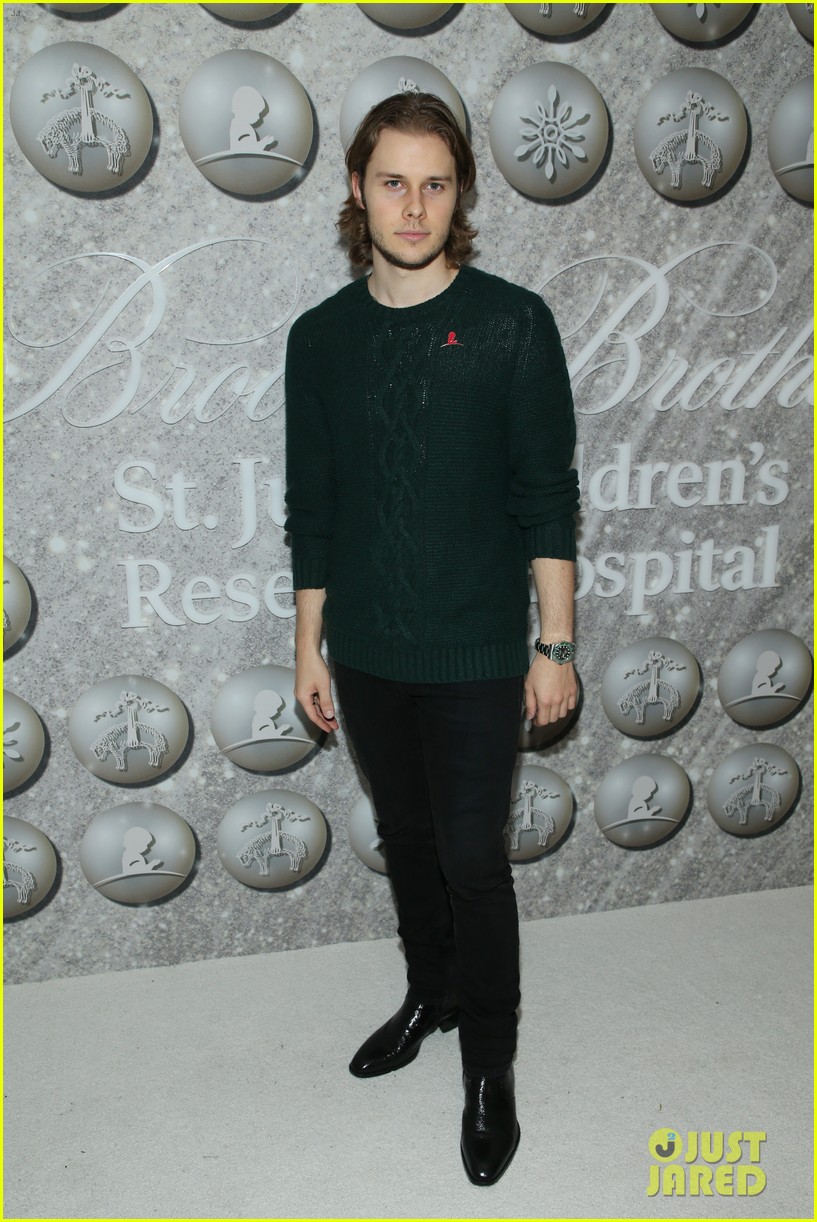 karan brar joel courtney brooks brothers event 25