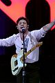 niall horan jingle ball 5sos charlie puth wdw pics 05