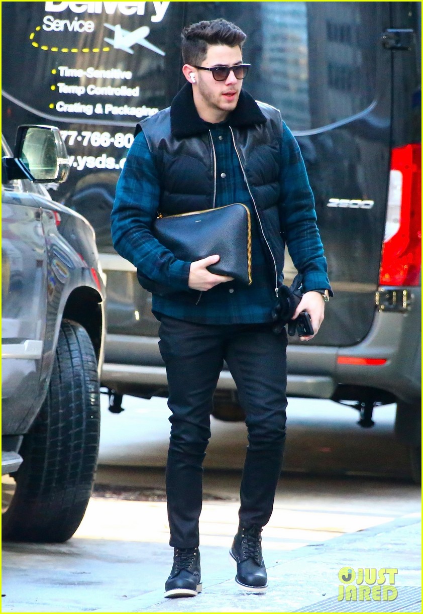 nick jonas meeting nyc cold day 03