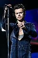 harry styles performs adore you for first time at jingle ball 2019 watch 13
