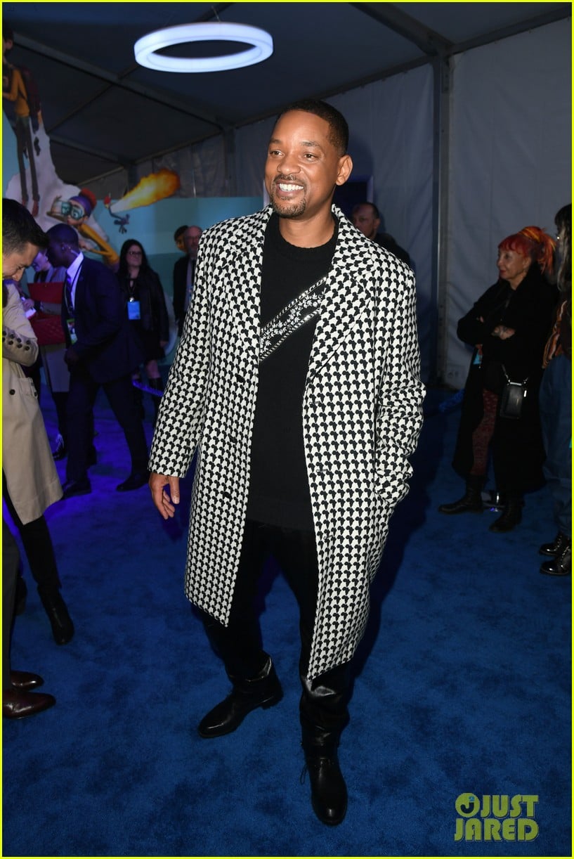 tom holland will smith spies disguise premiere 20
