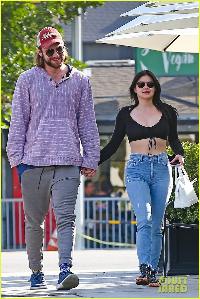 Ariel Winter Says Baby Yoda Level of Cuteness Is 'Unobtainable' | Photo