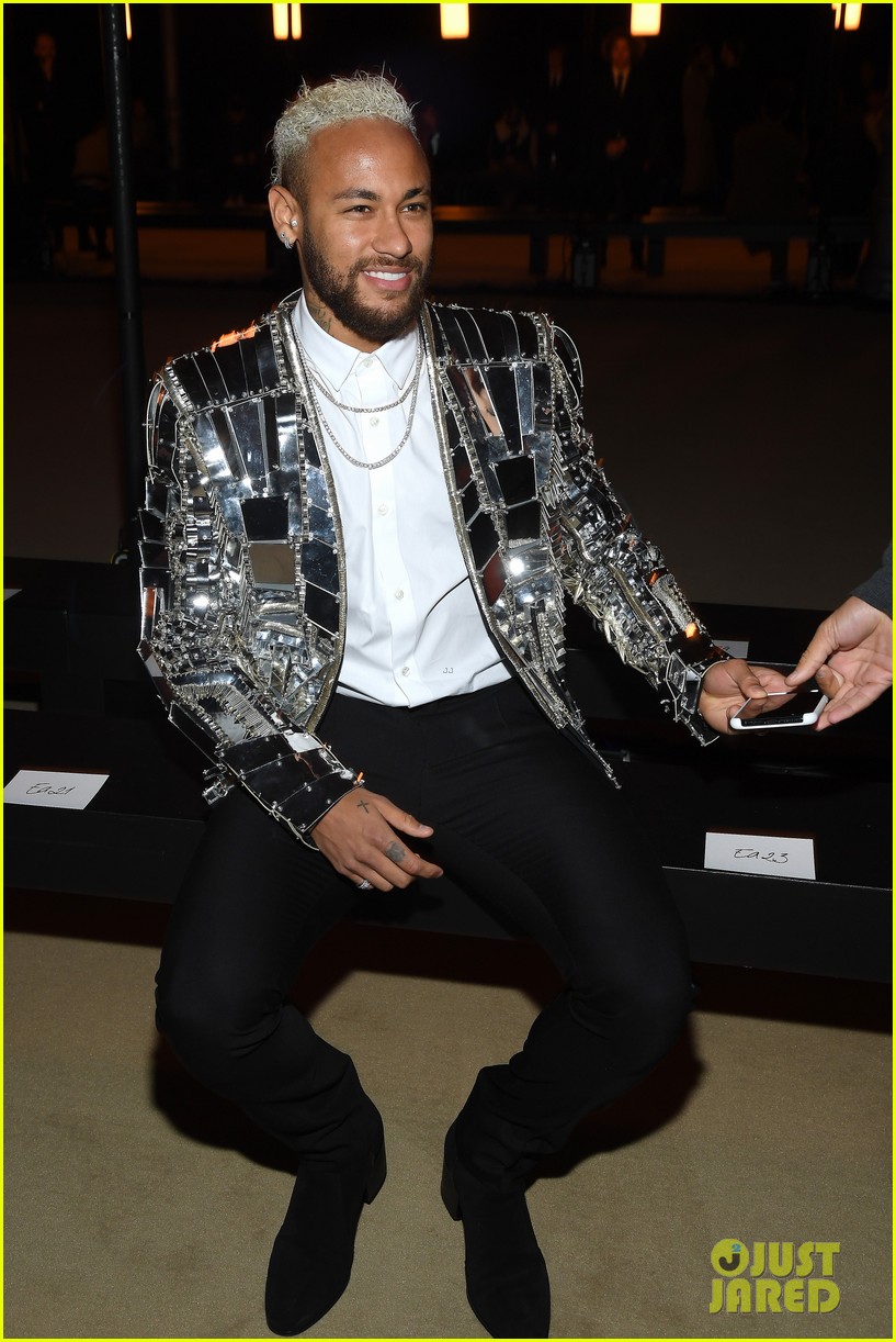 charles melton suki waterhouse more balmain show 03