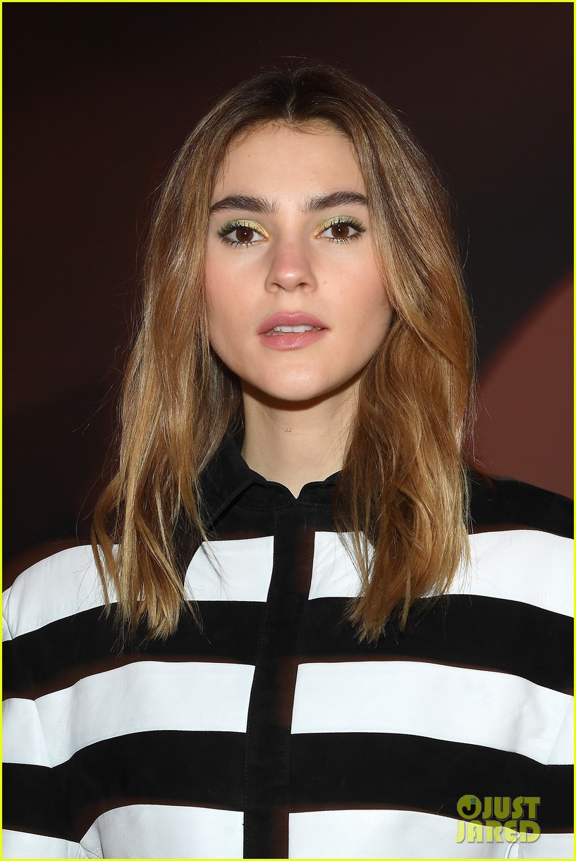 charles melton suki waterhouse more balmain show 10