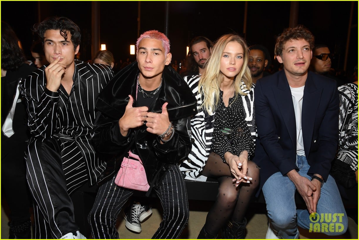 charles melton suki waterhouse more balmain show 12