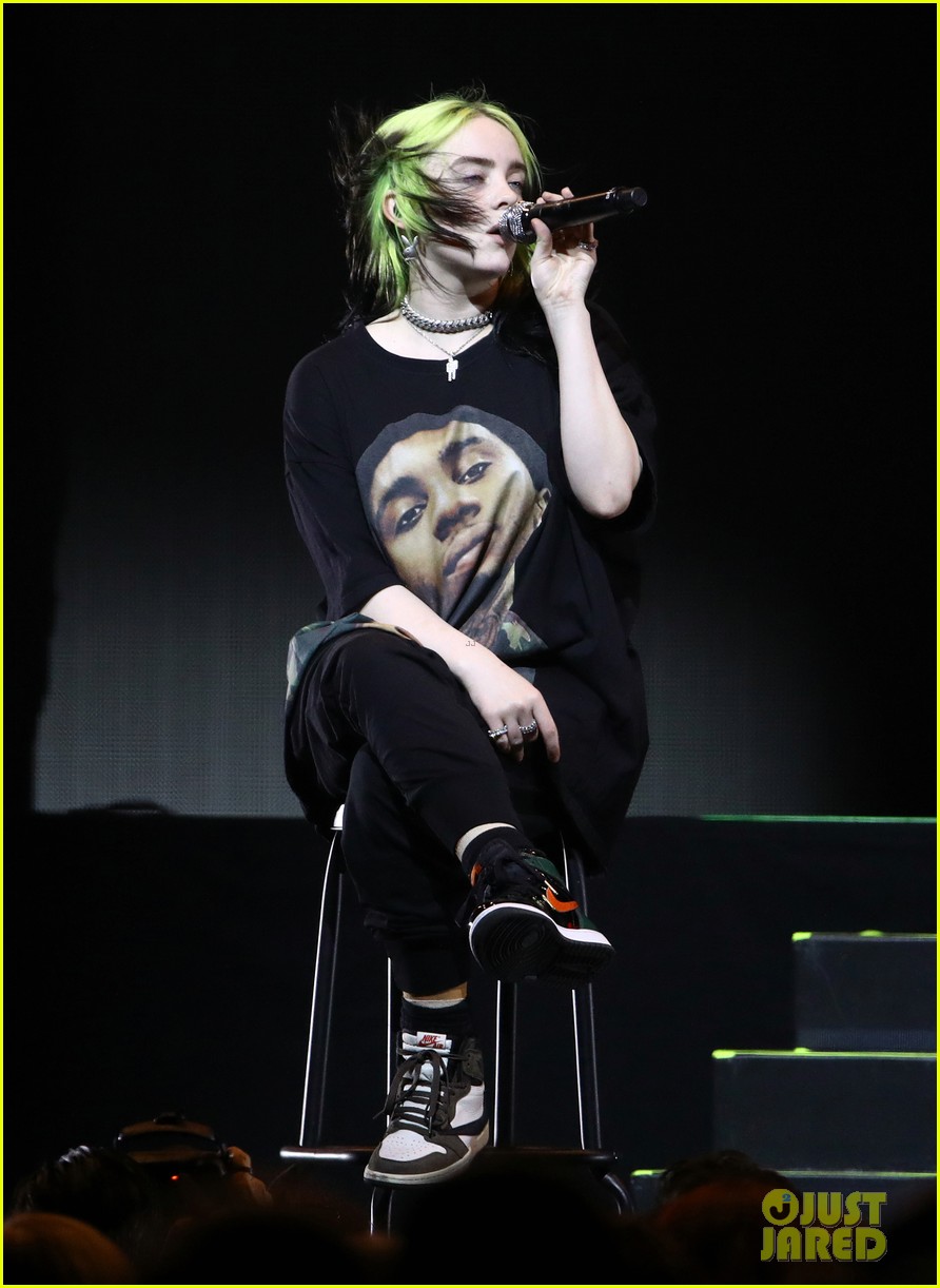 Billie Eilish Wears Powerpuff Girls Pants At Iheartradio's Alter Ego 