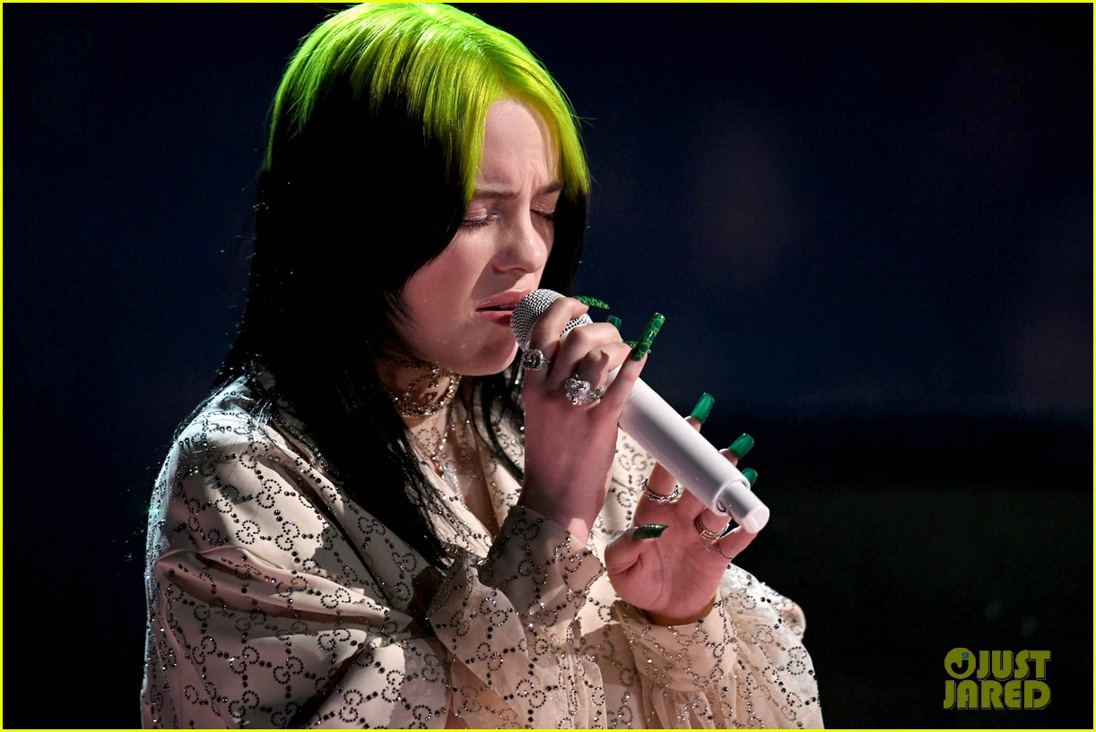 Billie Eilish Shows Off Her Immense Talent During Grammy Awards 2020 ...