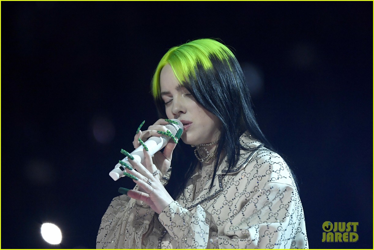 Billie Eilish Shows Off Her Immense Talent During Grammy Awards 2020 ...