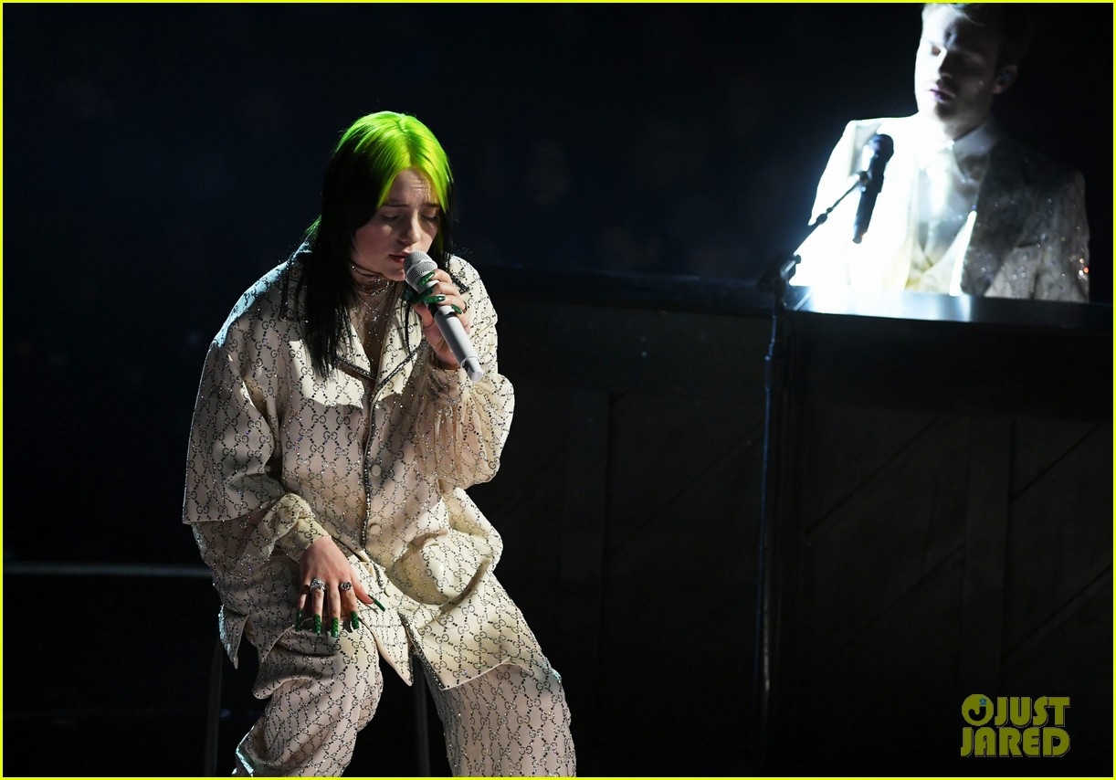 Billie Eilish Shows Off Her Immense Talent During Grammy Awards 2020 Performance Photo 1285261