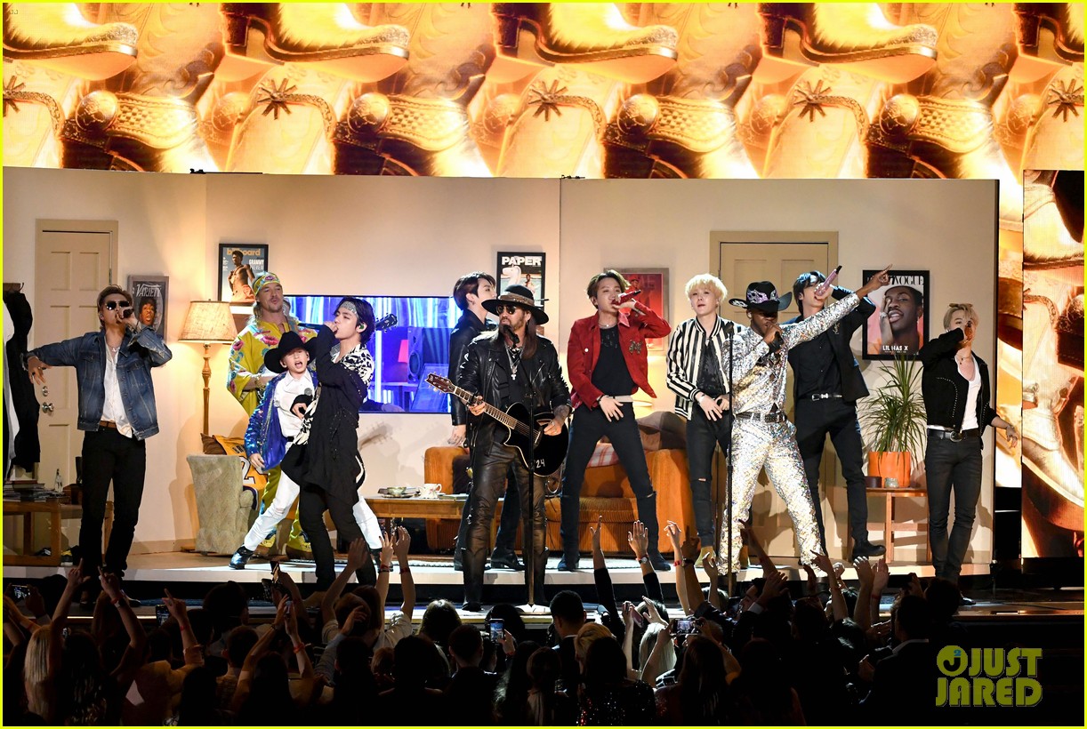 BTS Sings 'Seoul Town Road' With Lil Nas X During Grammys Medley Photo 1285281 Photo Gallery