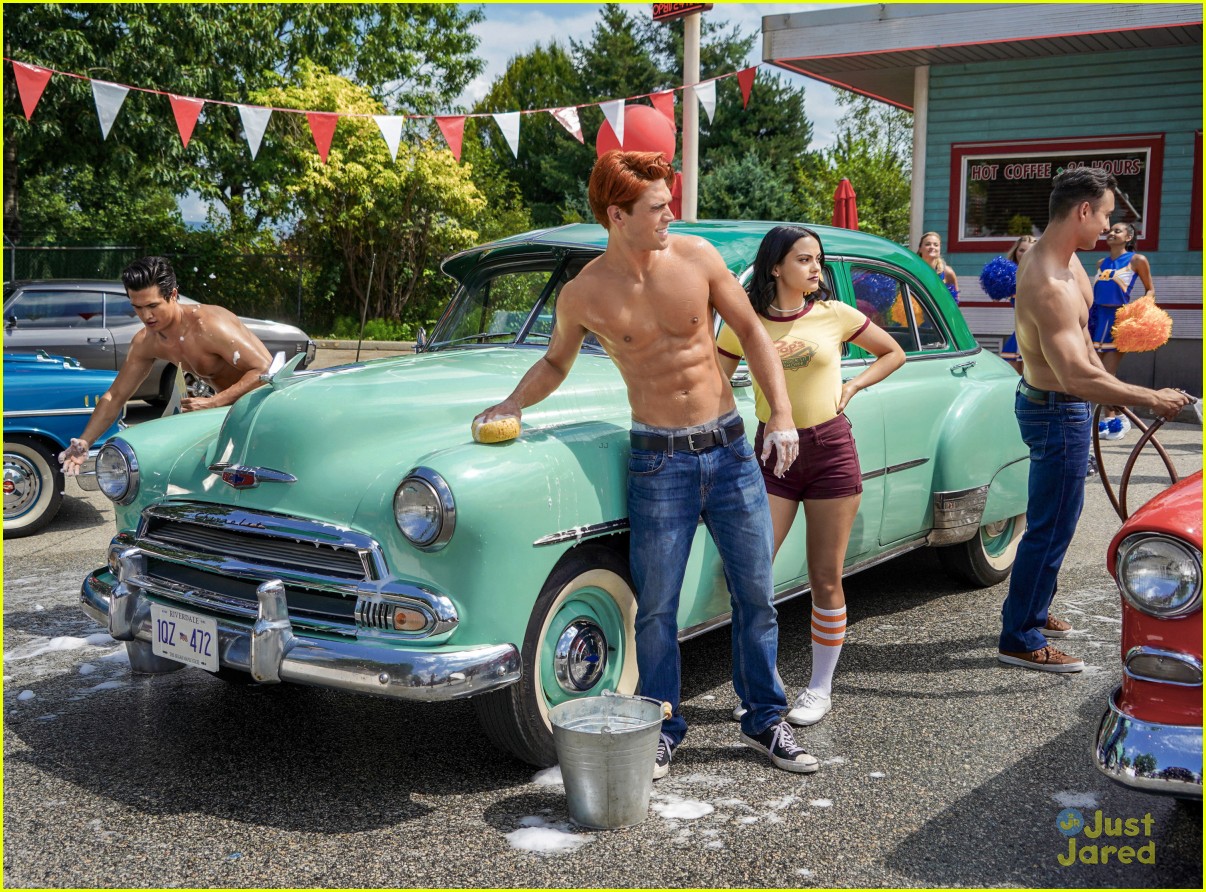 camila mendes teases rvd s4 04