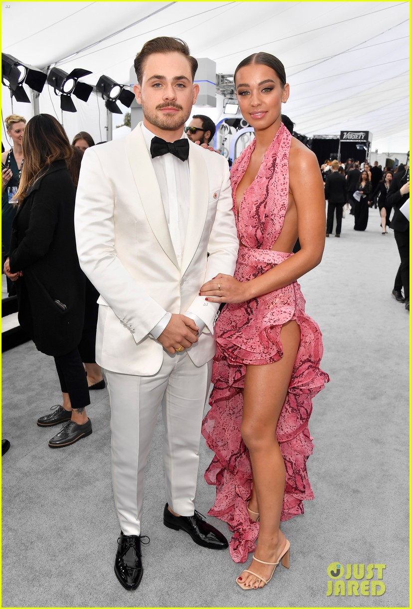 Dacre Montgomery And Girlfriend Liv Pollock Couple Up For Sag Awards 2020 Photo 1283775 Photo 4300