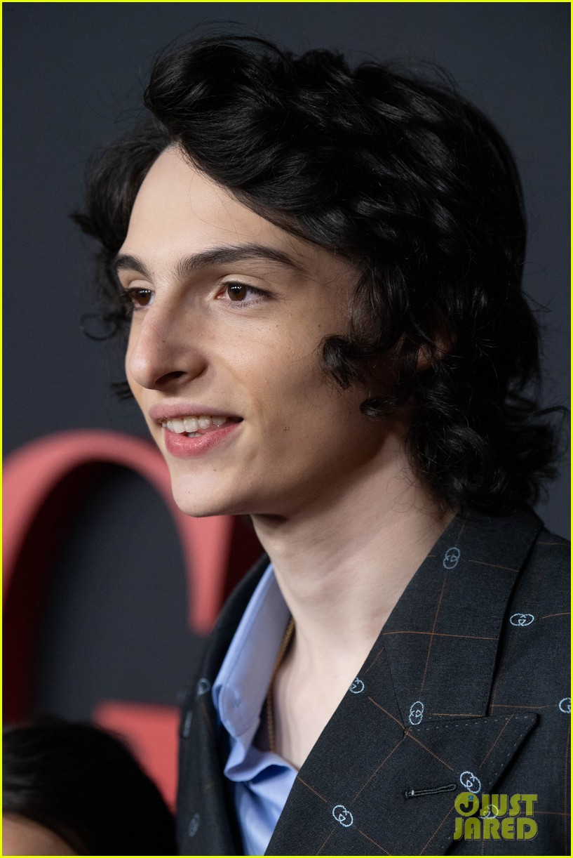 Finn Wolfhard Gets Big Hugs From Brooklynn Prince at 'The Turning ...