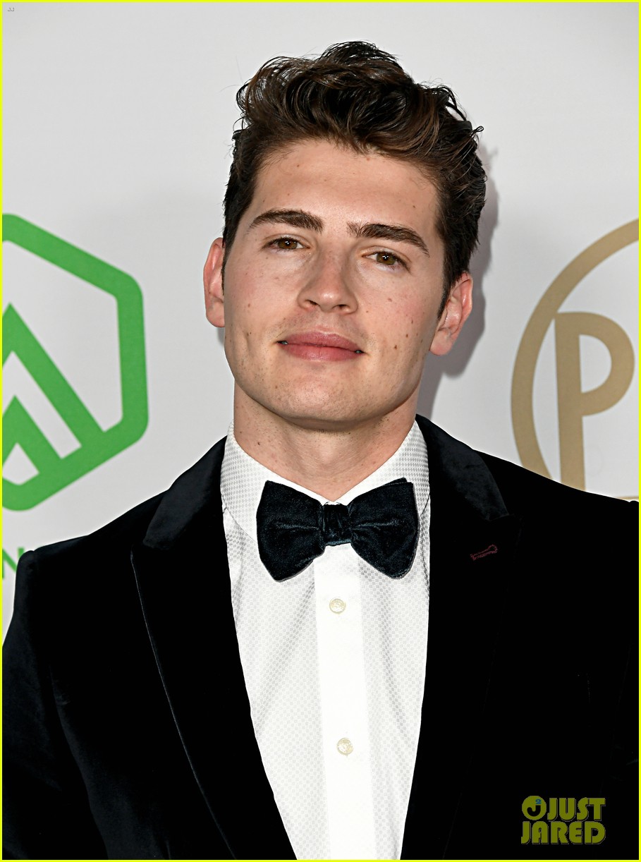 Gregg Sulkin & Michelle Randolph Couple Up at Producers Guild Awards