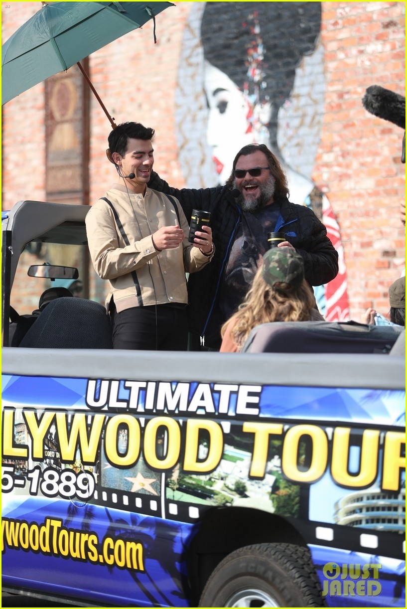 Full Sized Photo of joe jonas jack black tour bus pics 01 Joe Jonas