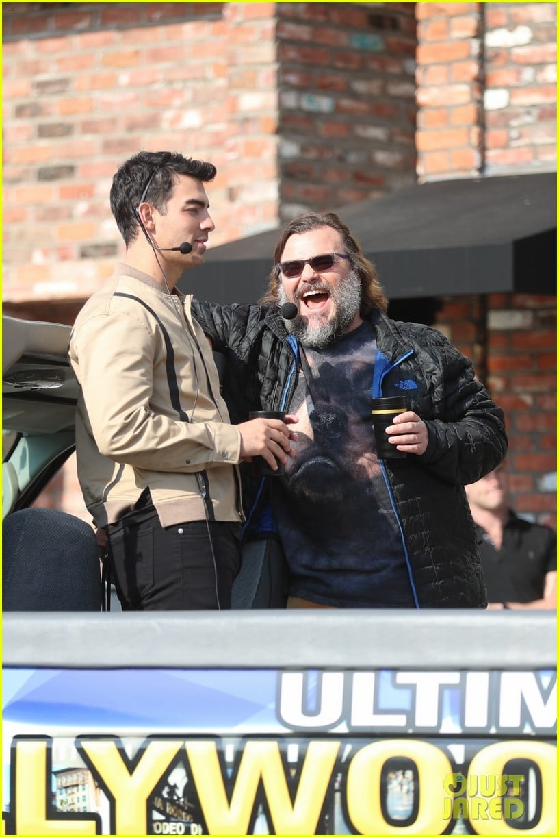 Full Sized Photo of joe jonas jack black tour bus pics 04 Joe Jonas