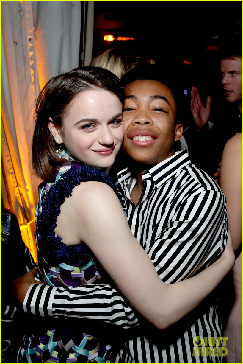 joey king dove cameron more celebrate sag award nominations at entertainment weekly party 14