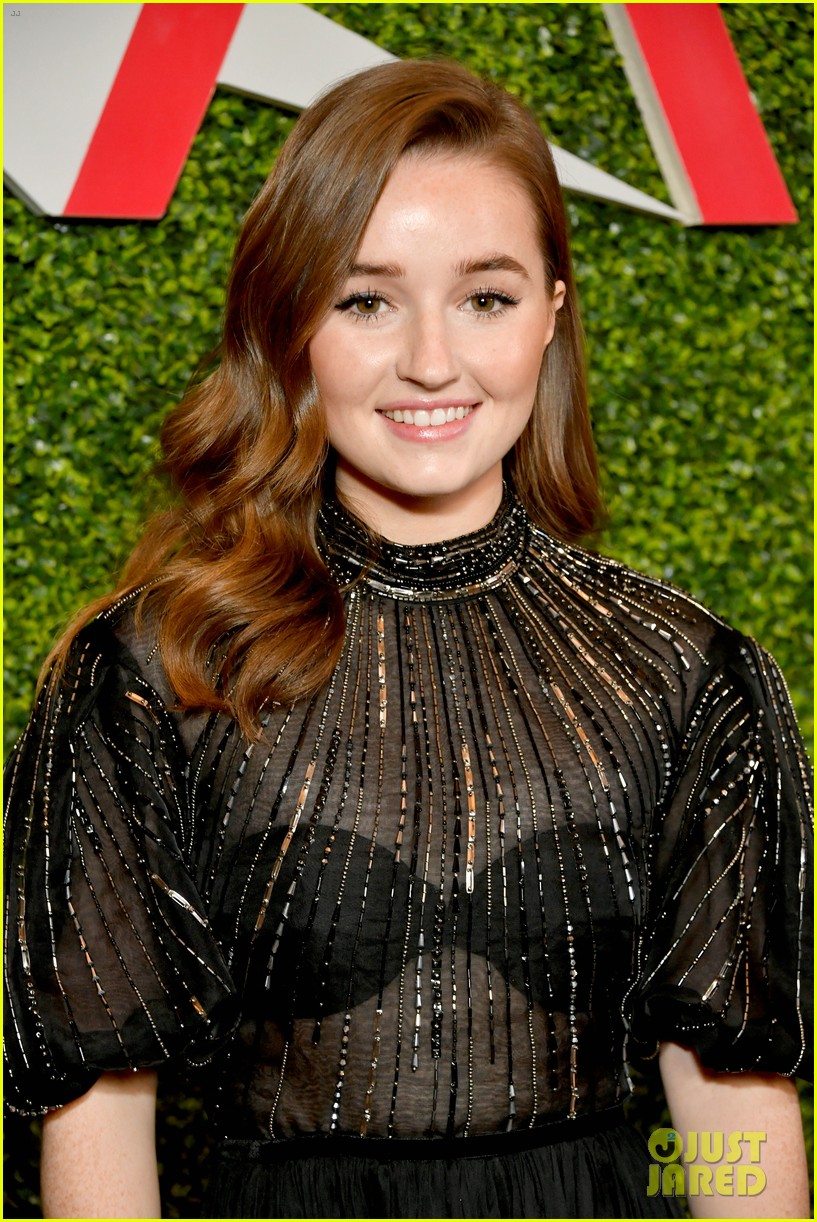 Kaitlyn Dever, Saoirse Ronan & Thomasin McKenzie Step Out For AFI