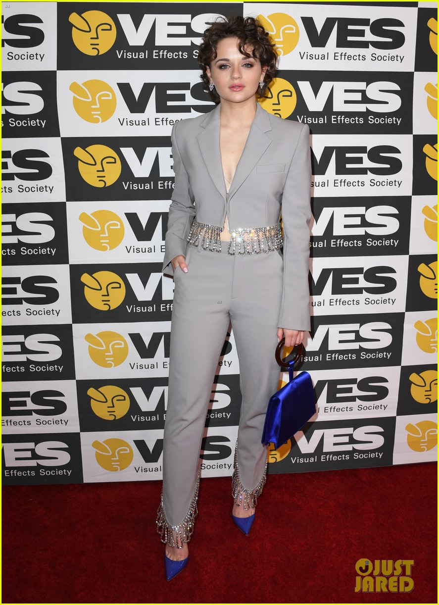 joey king suits up for visual effects society awards 10