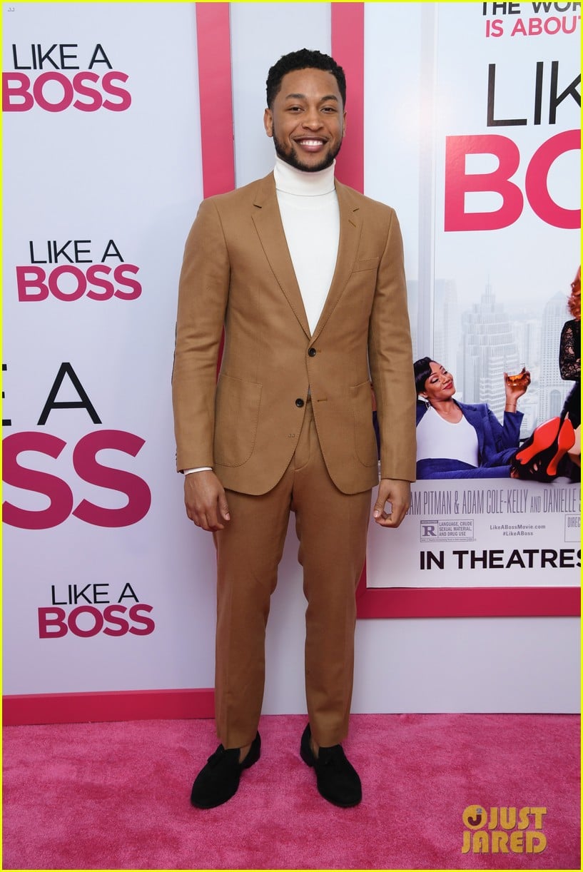 Vanessa & Veronica Merrell Attend 'Like A Boss' Premiere After ...