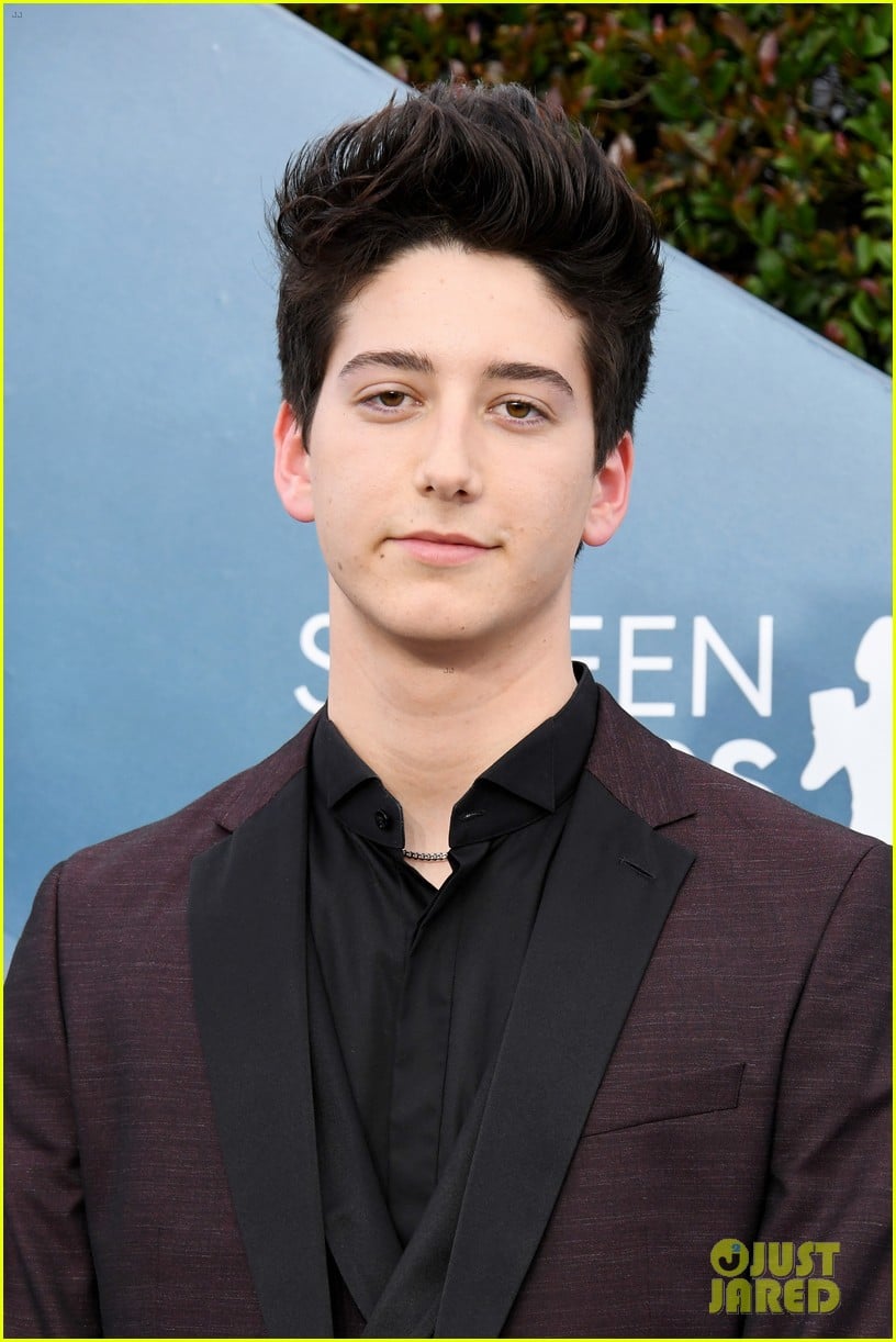 Milo Manheim Looks Super Handsome at SAG Awards 2020 With Mom Camryn ...