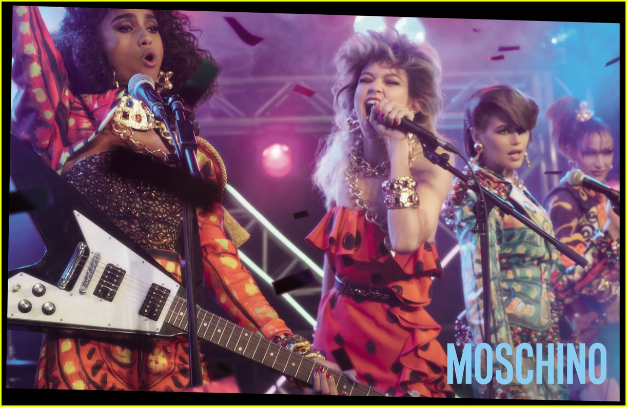 moschino campaign january 2020 01