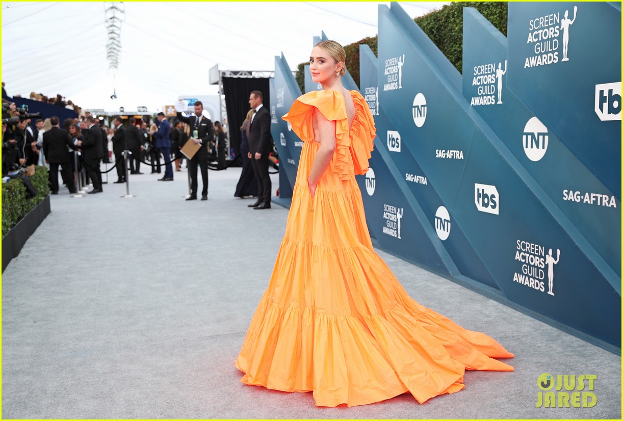 Kathryn Newton Wows in Orange Valentino Gown at SAG Awards 2020