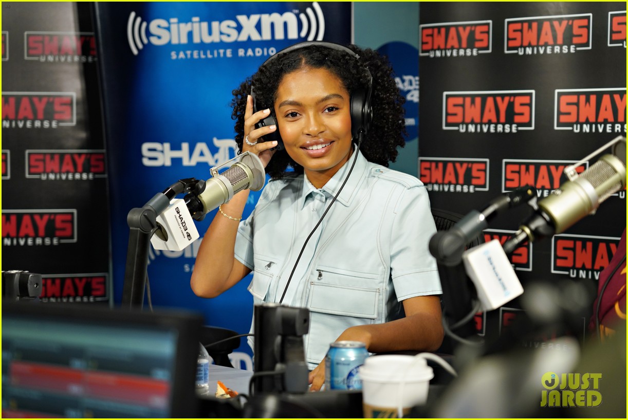 yara shahidi flower coat grownish promo fallon 05