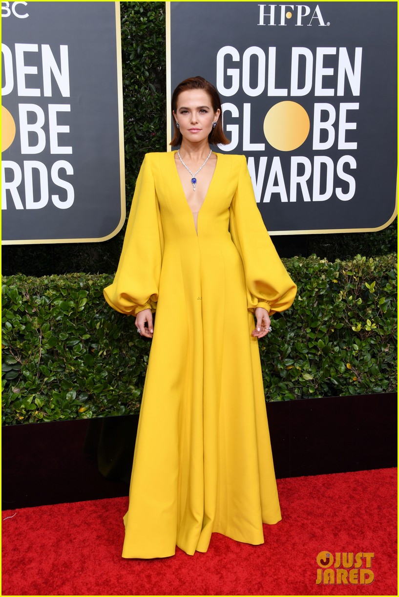 Zoey Deutch hits the red carpet in style - The Boston Globe