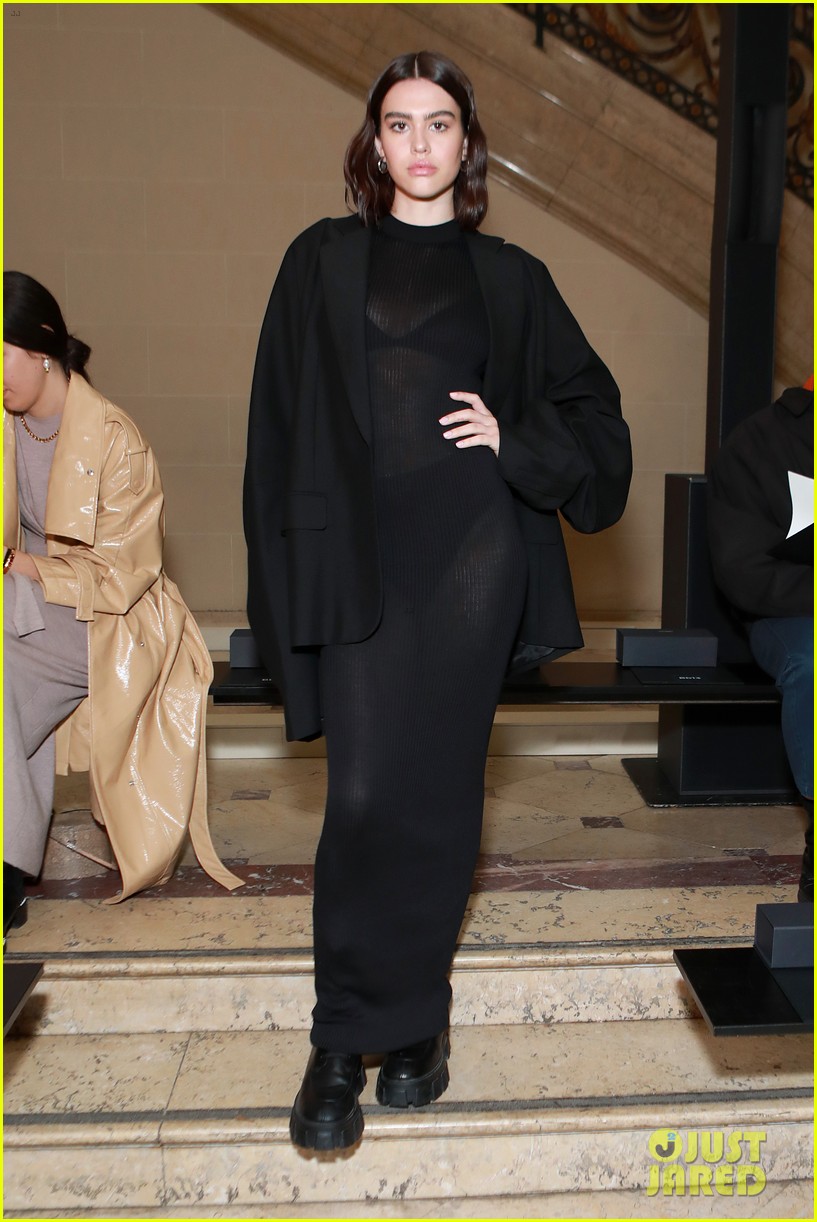 Ava Michelle & Chloe Lukasiak Bring The Color To Alice + Olivia Fashion