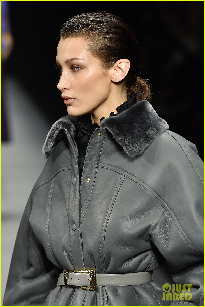 Full Sized Photo of bella hadid fans milan alberta ferretti show ruffle