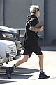 justin bieber gets in a workout after hitting the studio 04